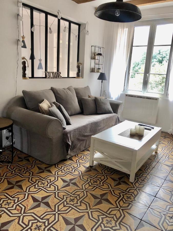 La Maison De Tonton Les Aires Екстериор снимка