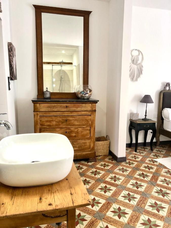 La Maison De Tonton Les Aires Екстериор снимка